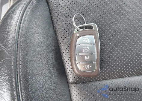 2021 Hyundai Tucson Ultimate z USA, uszkodzony, nr VIN KM8J3CAL3MU384663